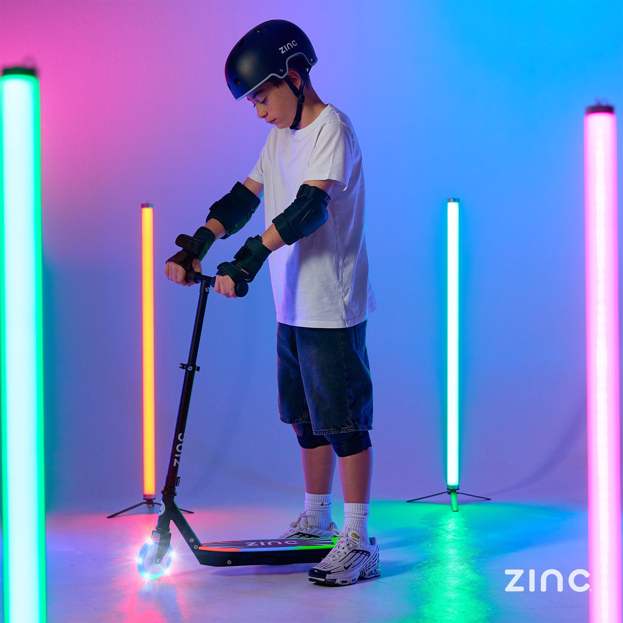 KIDS ELECTRIC SCOOTERS