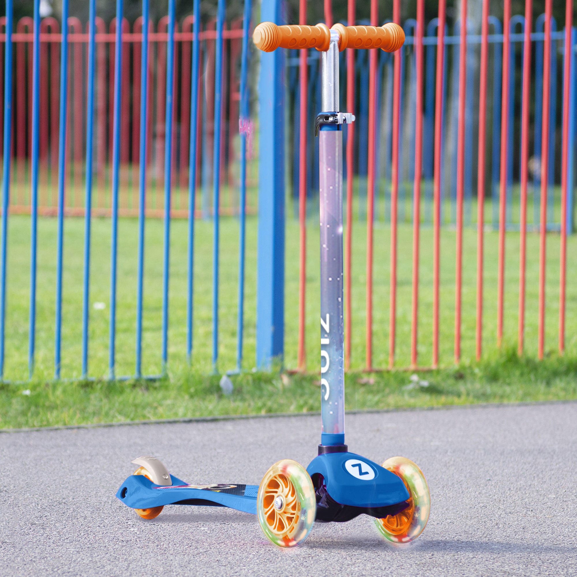 Zinc Explorer scooter with spaceman theme - handlebar and steering detail