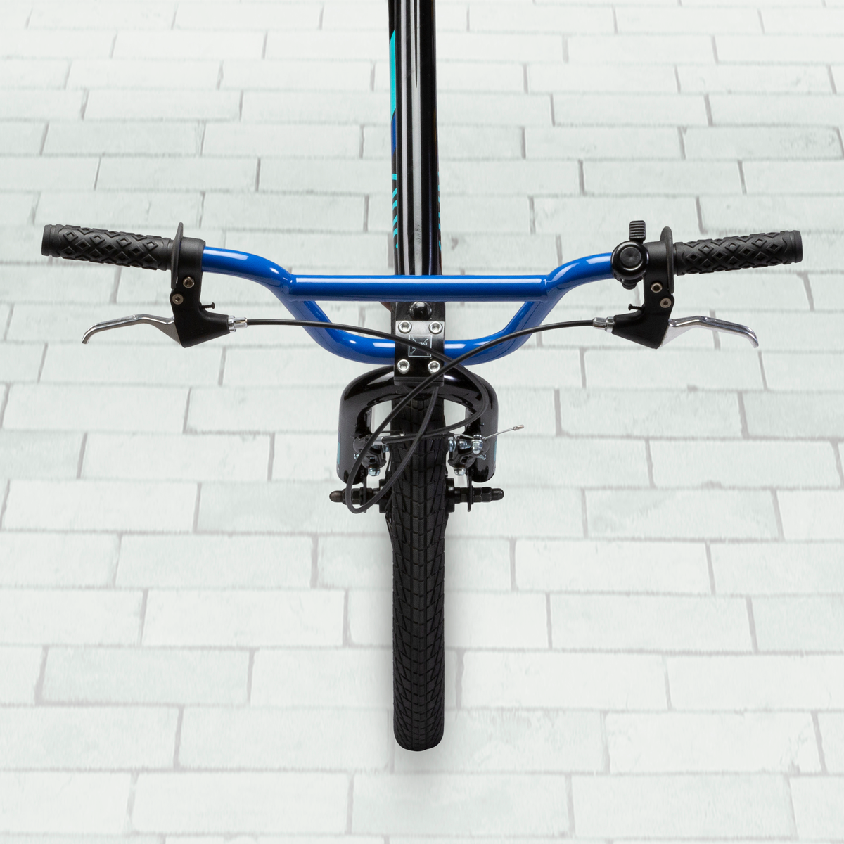 Zinc 20 Inch Switch BMX Bike Brake Levers Close-up - Front and Rear V-Brake Controls on Handlebars
