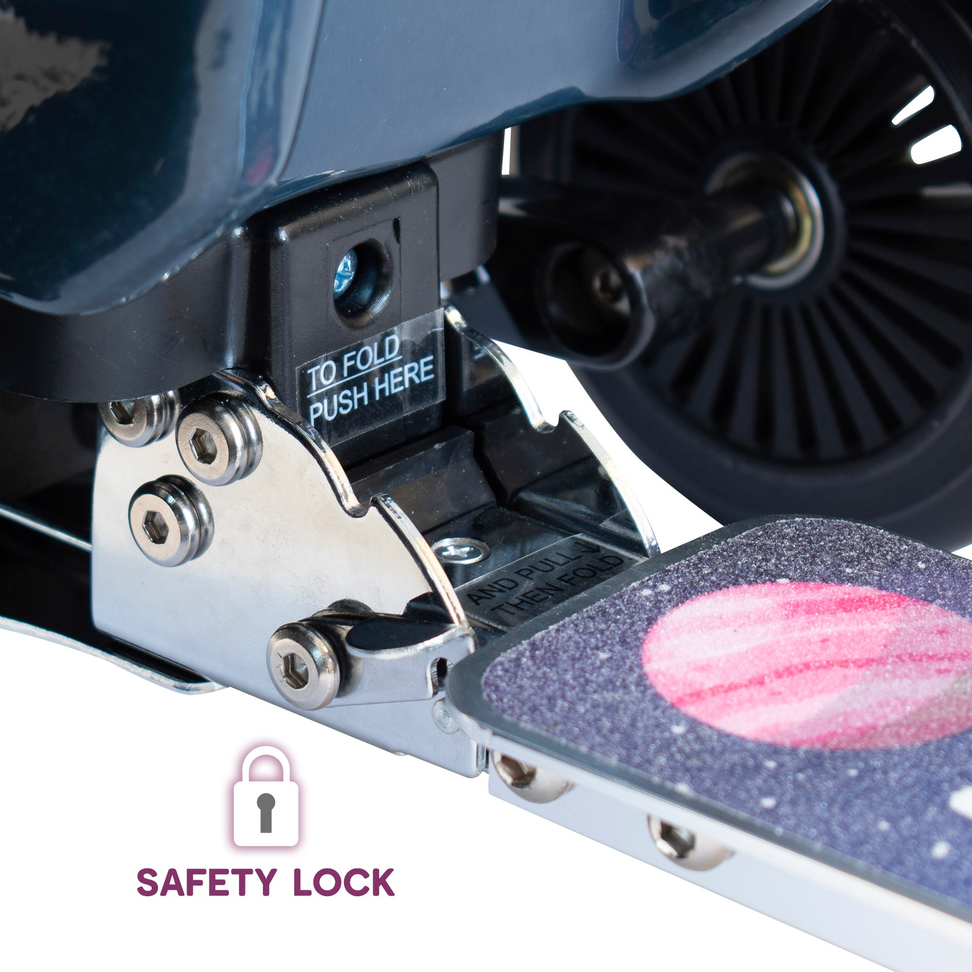 Flyte Sammie Spaceman scooter suitcase safety lock mechanism for secure travel and child protection
