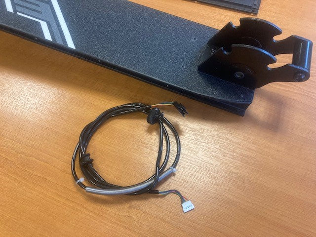 ZINC Eco electric scooter cable connection step 2 - preparing communication cable for installation