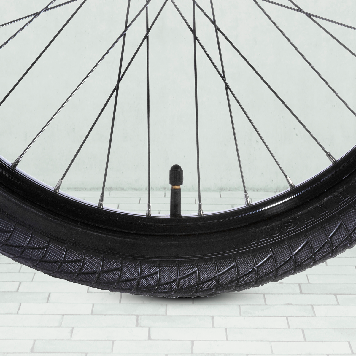 Zinc 20 Inch Switch BMX Bike Tyre Close-up - Durable BMX Tyre with Safety Reflectors for Street Riding